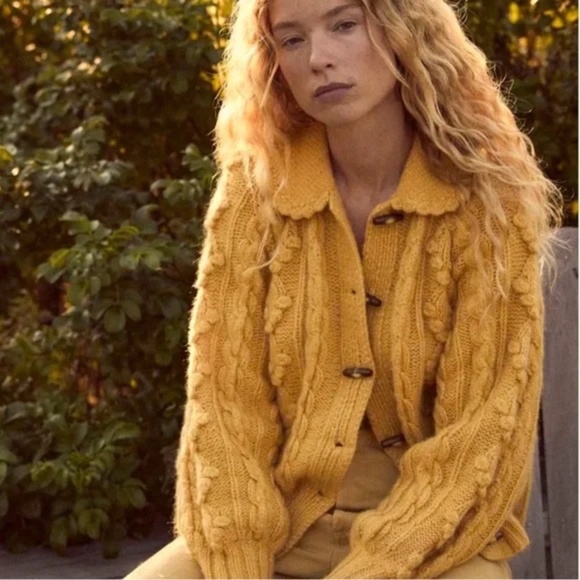 Doen Sweaters - DOEN Rive Cardigan in Chamomile 💛